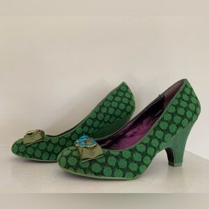 Poetic License Charm School Green Polka Dot Fabric Heels size US 8 EU 39